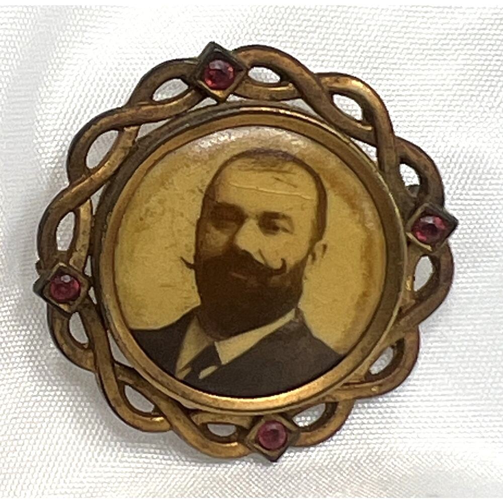 Antique Victorian Mourning Brooch Memorial Photo Pin Man Handlebar Mustache 1"